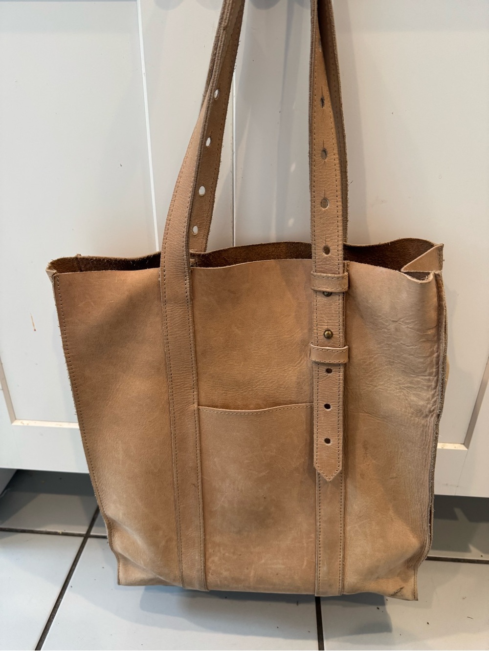 Able Neutral Tote